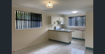 Cozy 2-Bedroom Unit with Garage - Ideal Location! - Photo 5