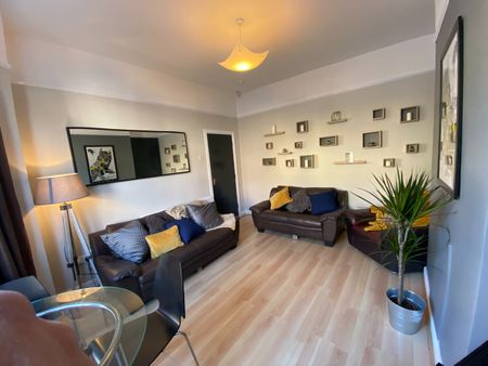 5 Bed Terraced House, Gainsborough Road, L15 - Photo 2