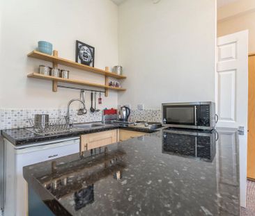 1 bedroom studio apartment to rent - Photo 1