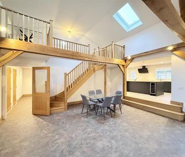 3 bedroom detached house to rent - Photo 3