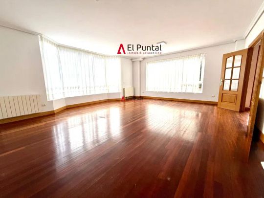 Alquiler de casa o chalet independiente en Mortera - Photo 1