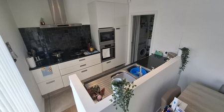 Appartement te huur in Sint-Truiden voor € 900 met 2 slaapkamers - Photo 3