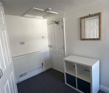 1 bedroom property to rent - Photo 2