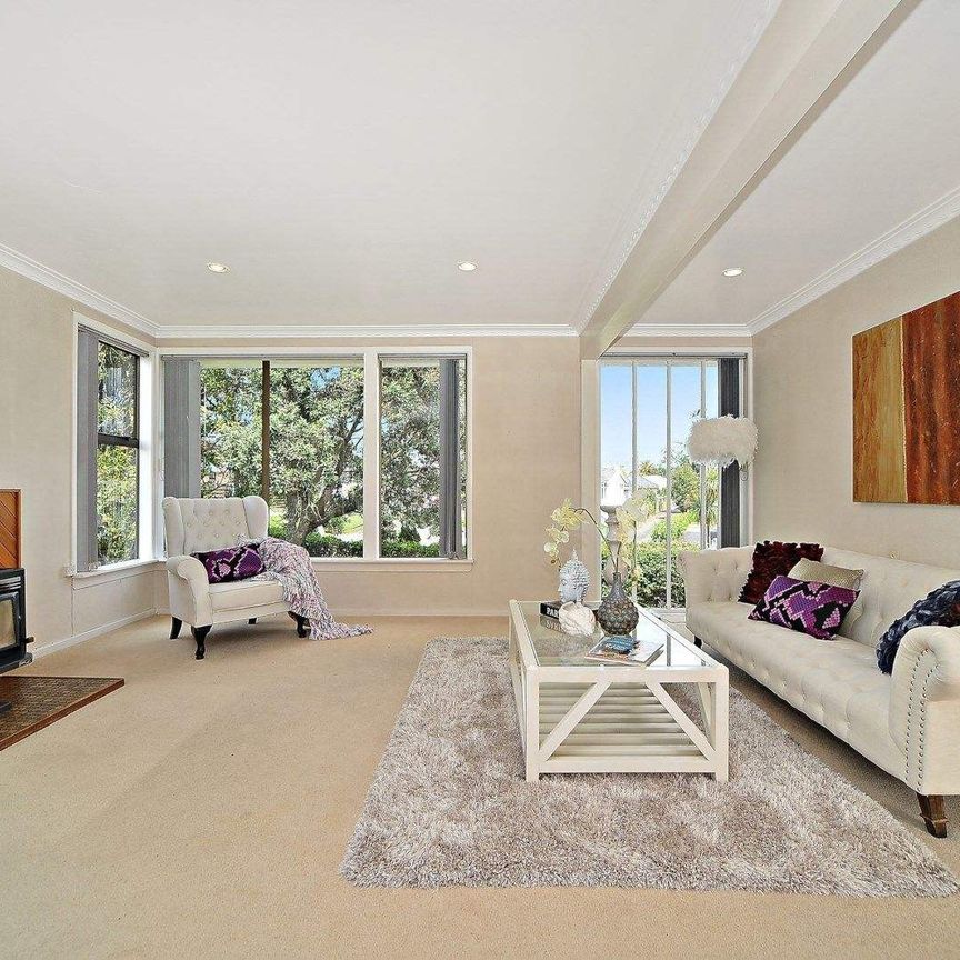 PAPATOETOE, 4 BEDROOM - Photo 1