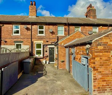 2 bedroom terraced house to rent - Photo 1