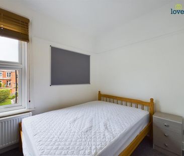 6 bedroom townhouse to rent - Photo 4