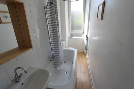 1 Bedroom Property To Rent - Photo 5