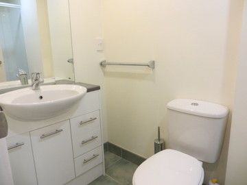 Emily Place Studio Apartment - Photo 3