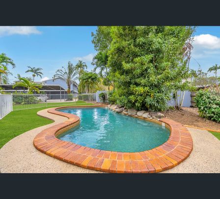11/4 Chester Court, Manunda, Qld 4870 - Photo 1