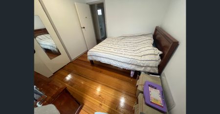 Stylish Family Home in Prime Vermont South Location - Photo 2