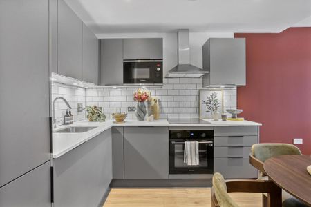 2 bedroom flat to rent - Photo 3
