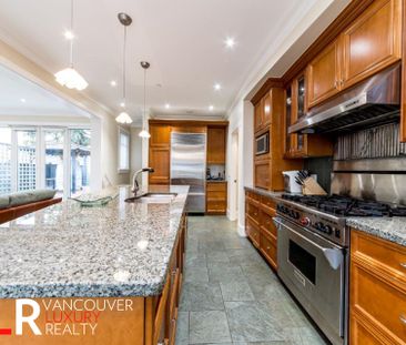 None in Vancouver West Side, BC - Photo 2