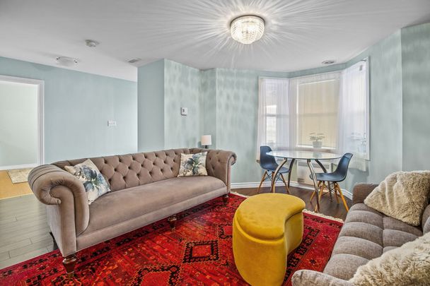 Battery Road - Photo 1