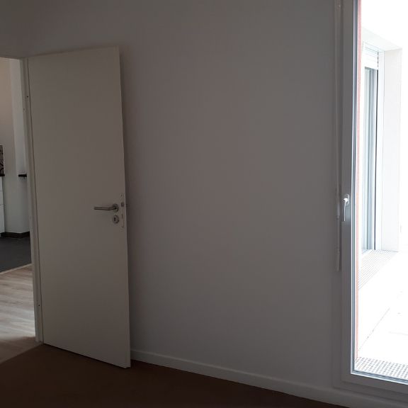 APPARTEMENT F2 BEZONS, - Photo 1