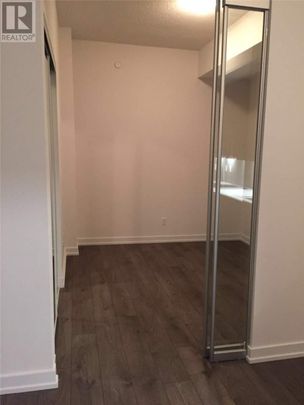 For Lease - 297 College Street Unit# 521, Toronto, Ontario - Photo 1