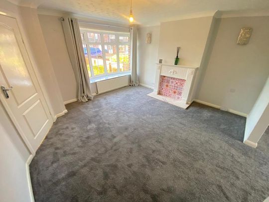 3 bedroom semi-detached house to rent - Photo 1
