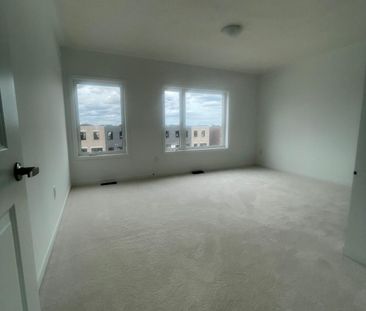 For Lease - 203 Monarch Avenue, Ajax, Ontario - Photo 1