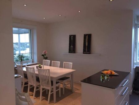 3 :A ETAGE LÄGENHET UTHYRES PÅ LILLA ESSINGEN - Photo 2