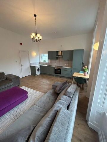 Apt 2, 12 Wellington Park, Belfast, BT9 6DJ - Photo 3