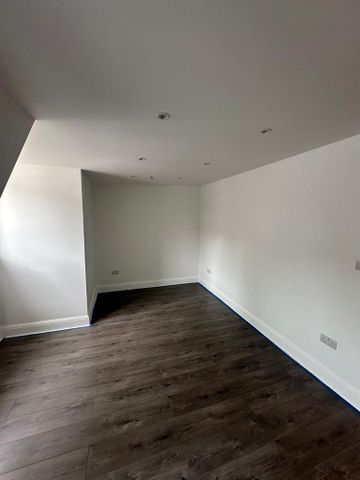 House share to rent - Photo 2