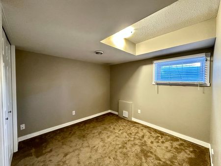 10324 136 Avenue BSMT - Photo 3