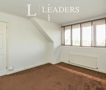 3 bedroom house to rent Bowland Rise, New Milton, BH25 - Photo 3