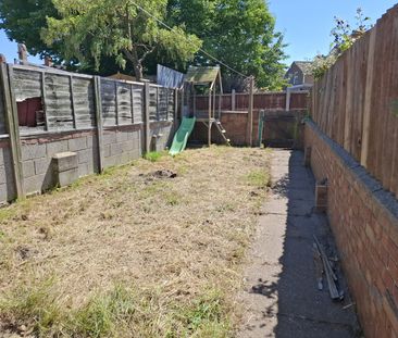 Wintringham Road, Grimsby - Photo 4