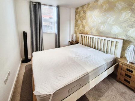 1 bedroom apartment to rent - Photo 2