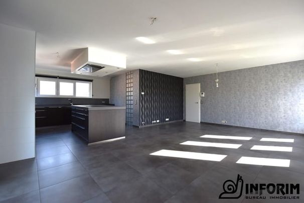 Appartement te huur - Foto 1