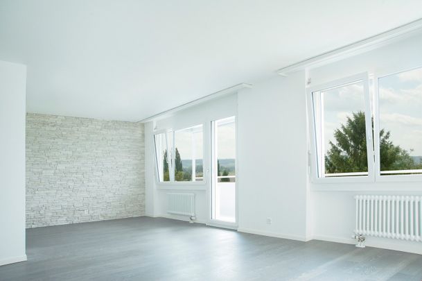 Helle 4.5-Zimmer-Wohnung mit grosser Terrasse zu vermieten - Photo 1