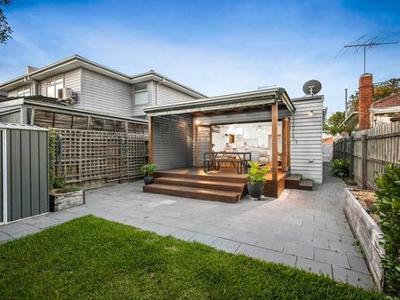 13 Inkerman Street, Maidstone VIC 3012 - Photo 3