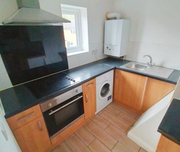 Drakes Drive, STEVENAGE - Photo 3