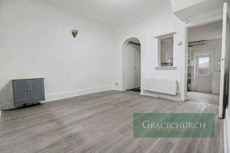 Pretoria Road Edmonton, N18 - Photo 2