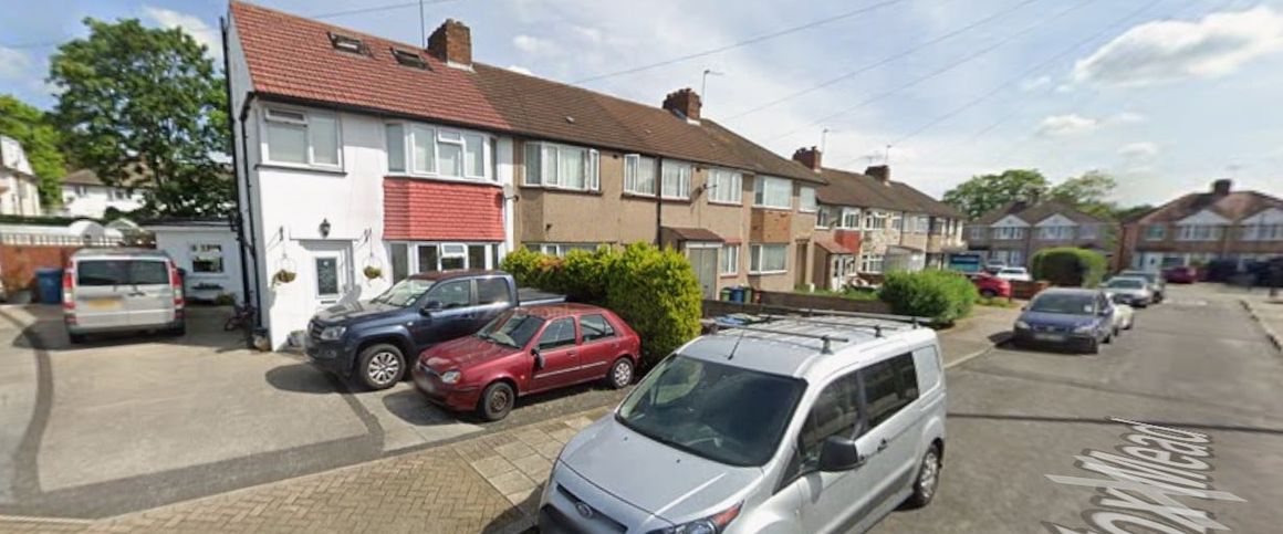 Studio Flat, Stox Mead, HA3 - Photo 1