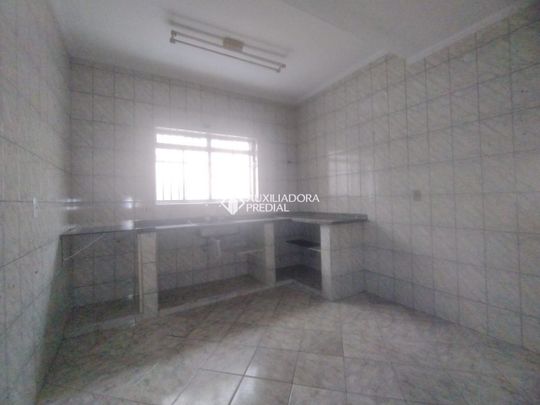 Sobrado com 2 quartos e 145m² para alugar em Rudge Ramos, São Bernardo do Campo. - Foto 1