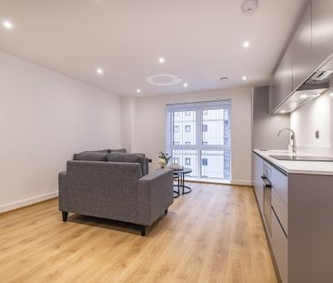 2 bedroom apartment to rent - Photo 3