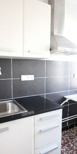 Appartement - 1 Pièce - 30.02m² - COURBEVOIE BECON - Photo 3