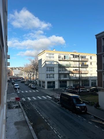 Location Appartement 2 pièces 48m² - Photo 5