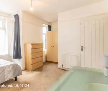 9, Lang Avenue - Photo 5