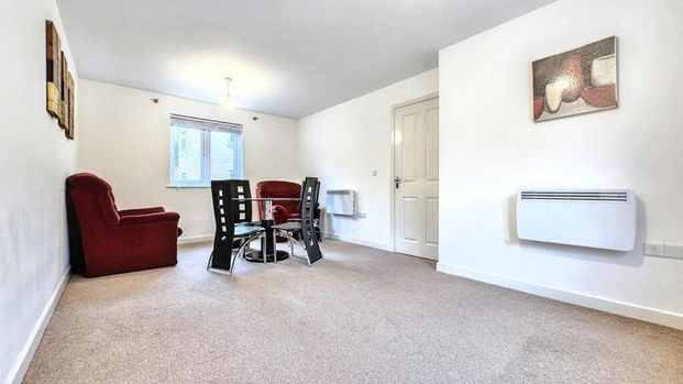 2 bedroom flat to rent - Photo 1