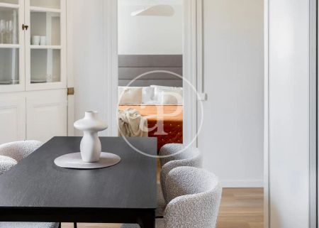 Piso de alquiler en Carrer D'en Serra, Barri Gòtic - Photo 4