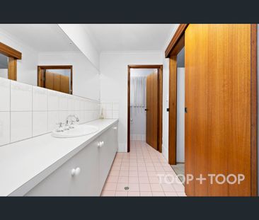 1 Steen Crescent, Pooraka, SA 5095 - Photo 6