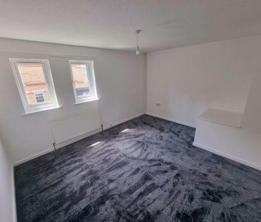 2 Bed Semi-Detached House, Birkin Avenue, NG7 - Photo 6