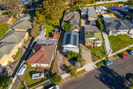 54A Toongabbie Road, Toongabbie NSW 2146 - House For Rent | Domain - Photo 5