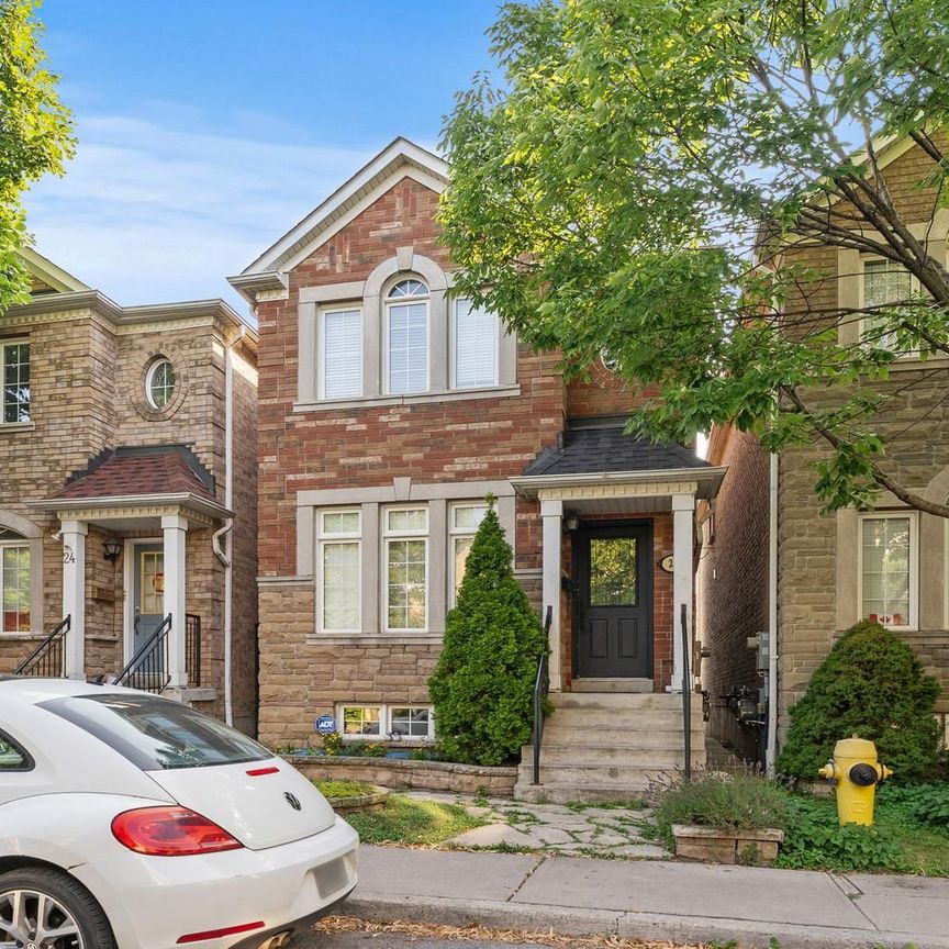 For Lease - 26 Algarve Crescent Unit# Basement, Toronto, Ontario - Photo 1