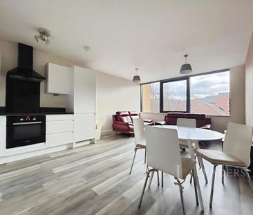 2 bedroom flat to rent - Photo 3