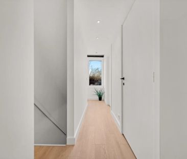 Mooi gerenoveerde woning met terrastuin *** PAS VRIJ VANAF 1 JANUAR... - Photo 4
