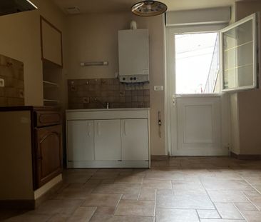 Location Appartement 2 pièces 38m² LE CREUSOT 71200 - Photo 4