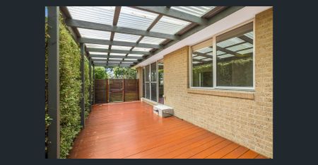 Immaculate Townhouse Ideal for Family Living - Photo 5