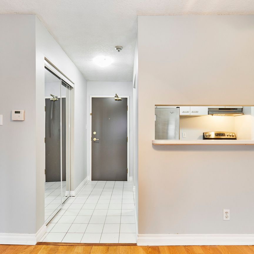 For Lease - 189 Lake Driveway Way Unit# 404, Ajax, Ontario - Photo 1